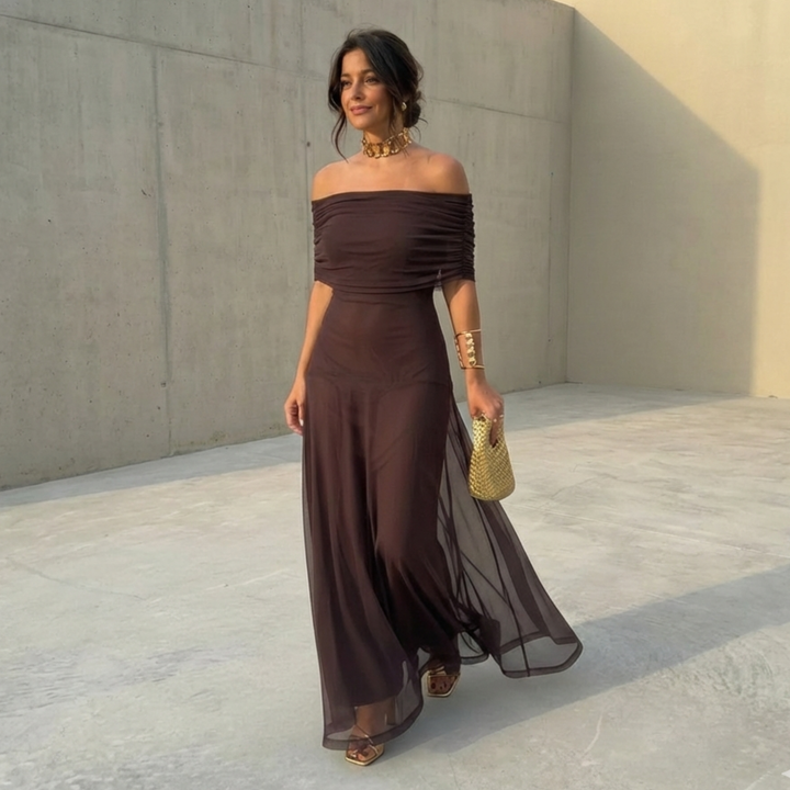Uma | Robe longue fluide au design élégant