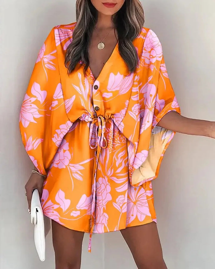 Robe d'été pour femme 2024, imprimé floral, manches chauve-souris mi-longues, col en V, volants, ourlet asymétrique, style bohème décontracté.