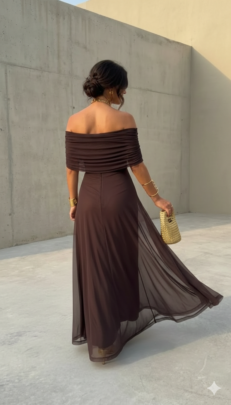 Uma | Robe longue fluide au design élégant