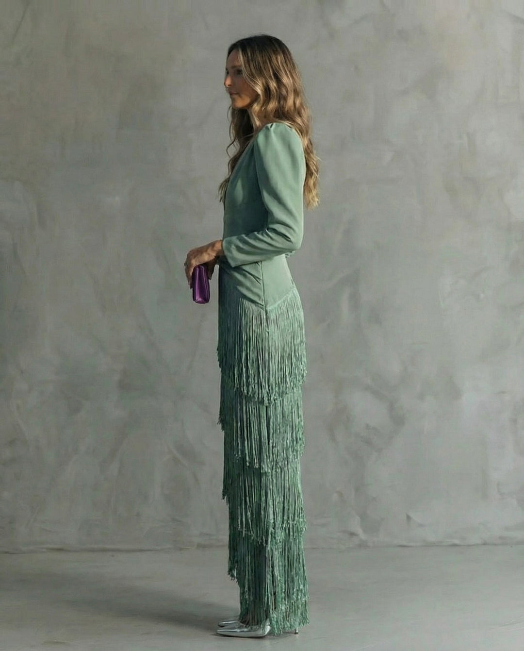 Claudia | Abito midi elegante con maniche a frange